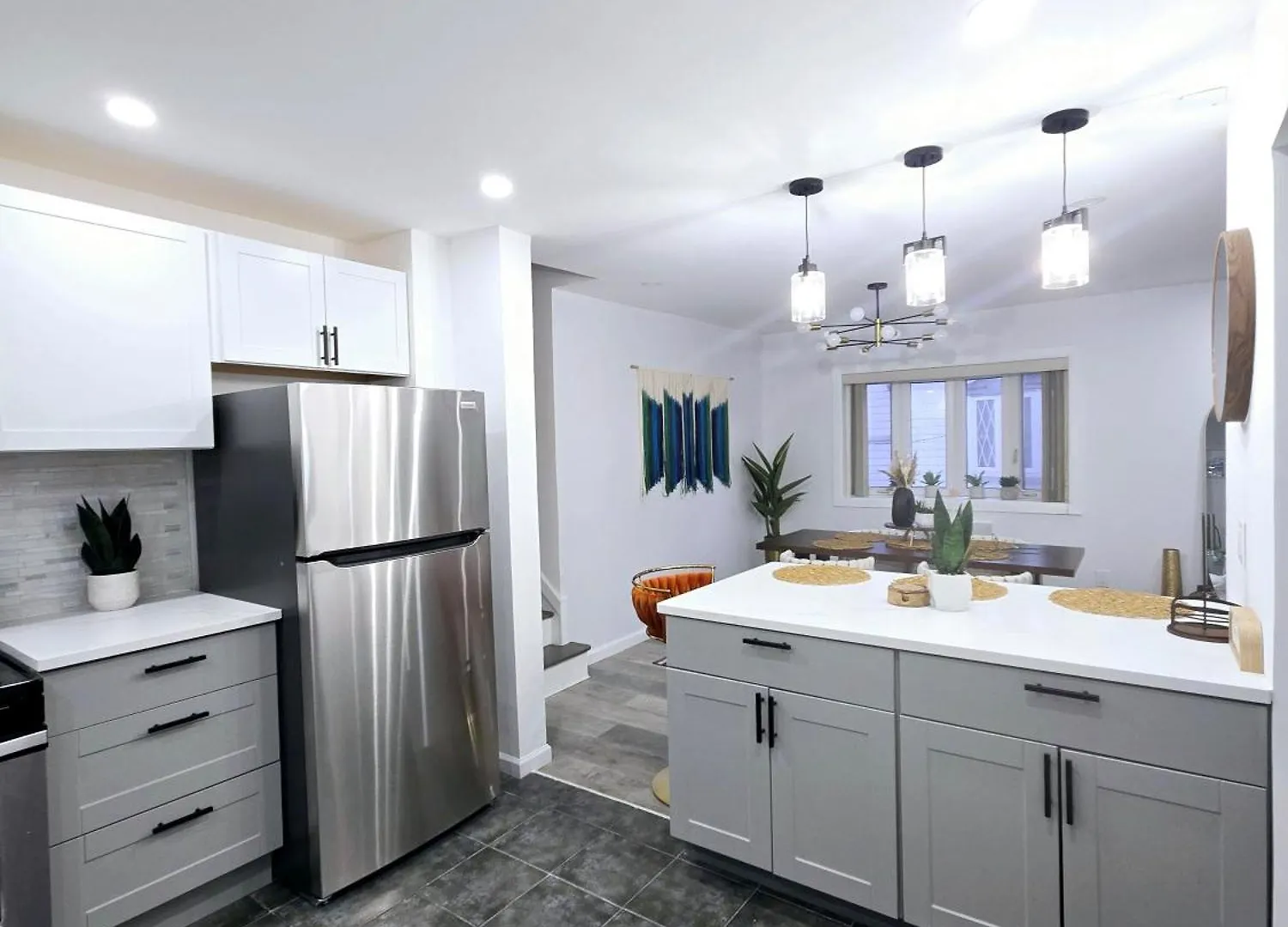 Ally'S Home Away New York