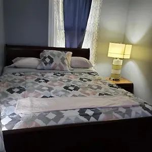 Royalbluecozy Homestay