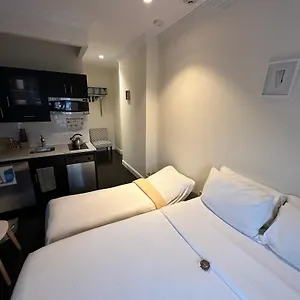 3* Hotel East Village