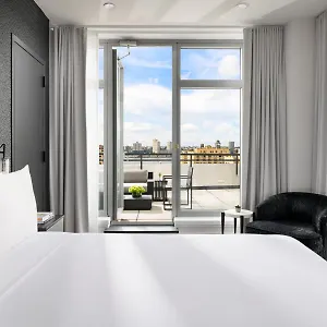 4* Hotel Arthouse
