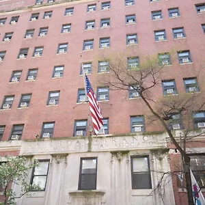 Vanderbilt Ymca Ostello